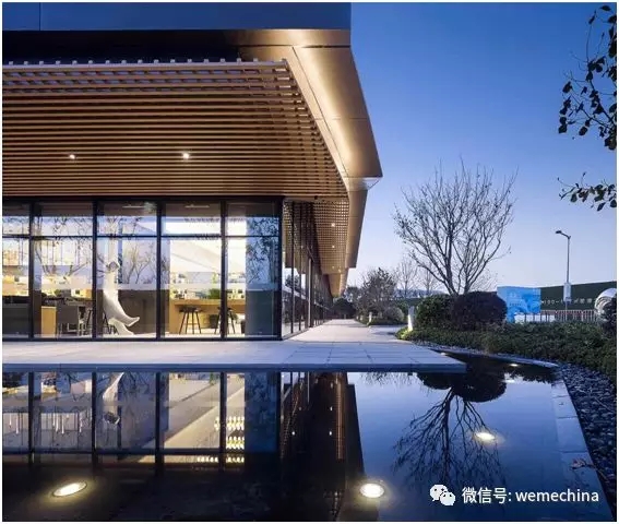 640.webp (8).jpg 640.webp (8).jpg