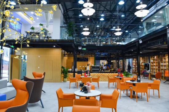 魏真博士喜獲2019年中國建筑裝飾協會設博會十大風云人物